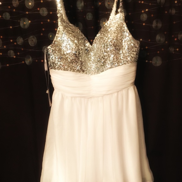 👑 White wedding pageant homecoming gown dress 8 - Picture 3 of 3